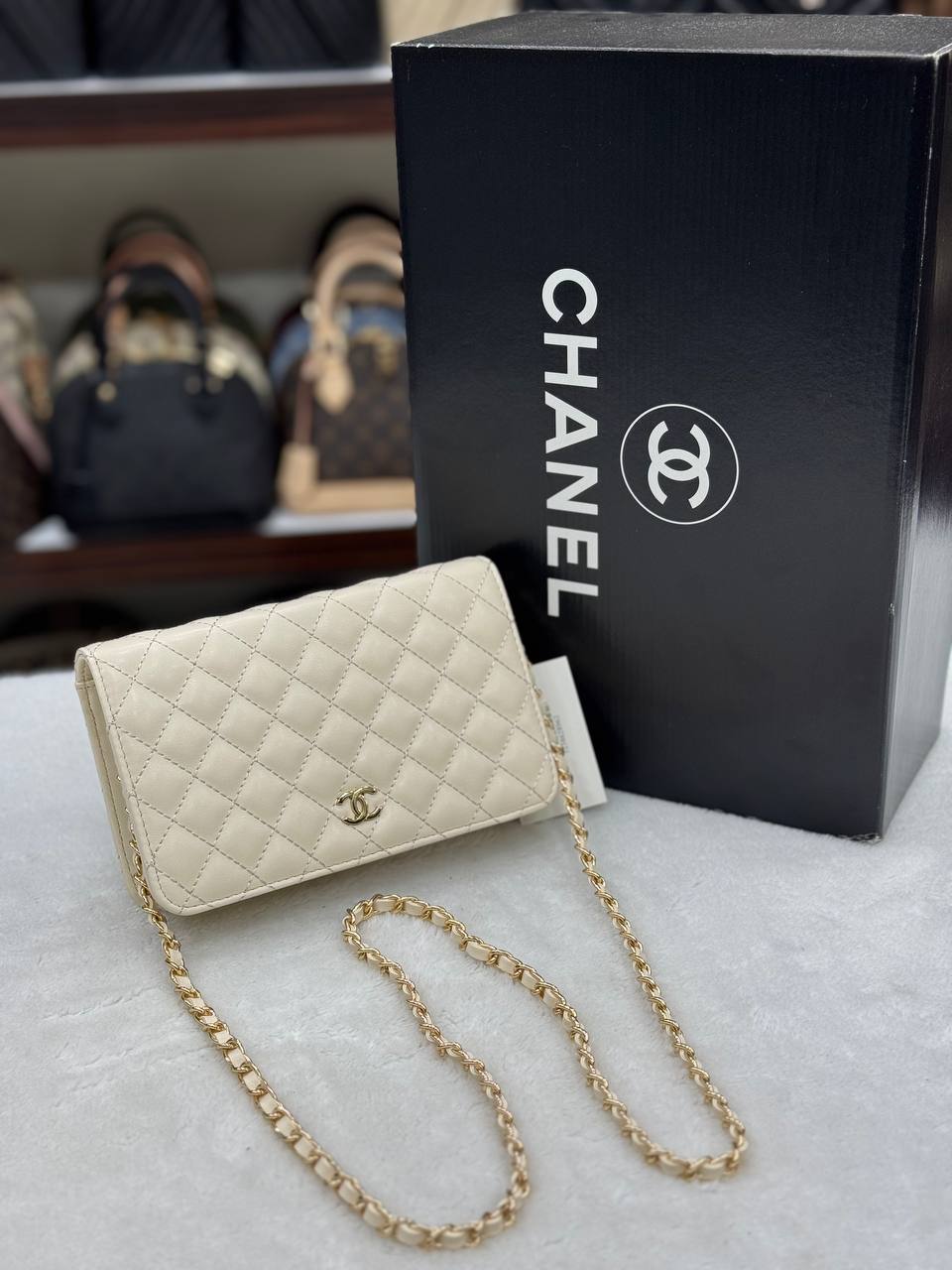 C-H - Classic Wallet On Chain