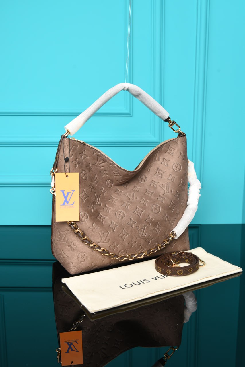 L - Multipass Bag in Suede