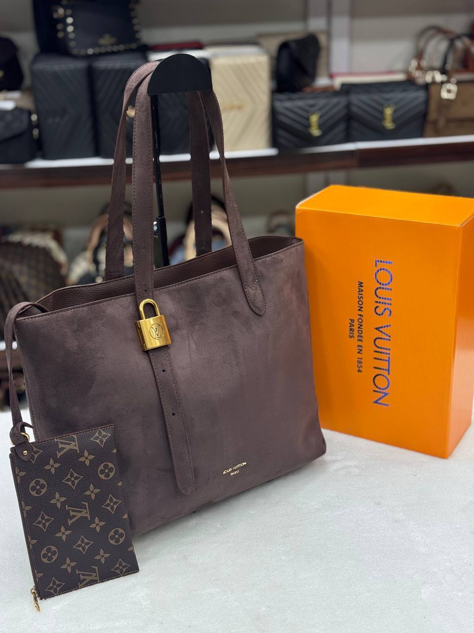 L - Low Key Cabas MM