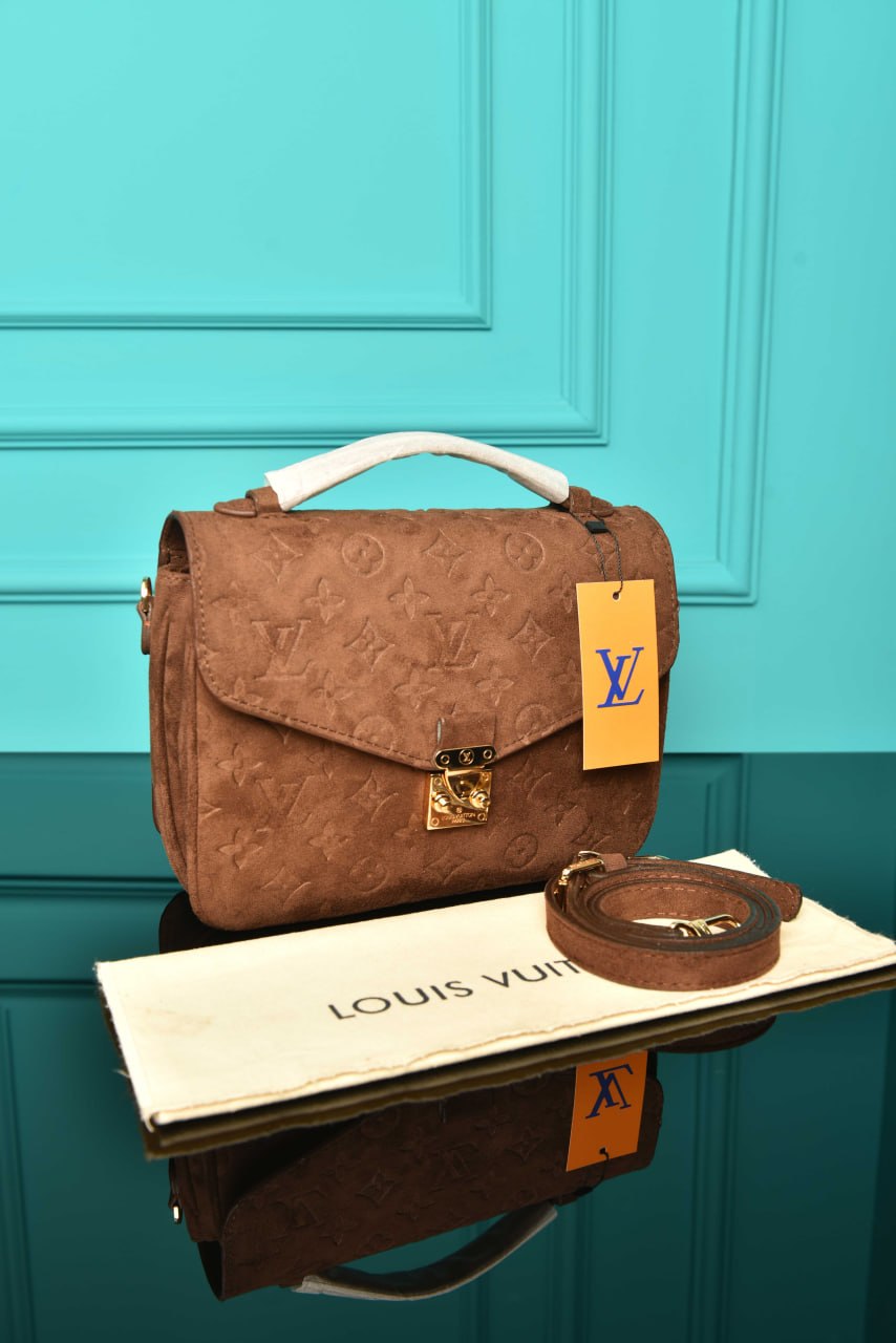 L - Pochette Metis Bag in Suede