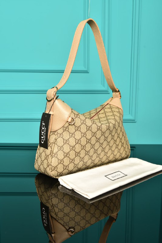 GCC - Emblem Small Shoulder Bag