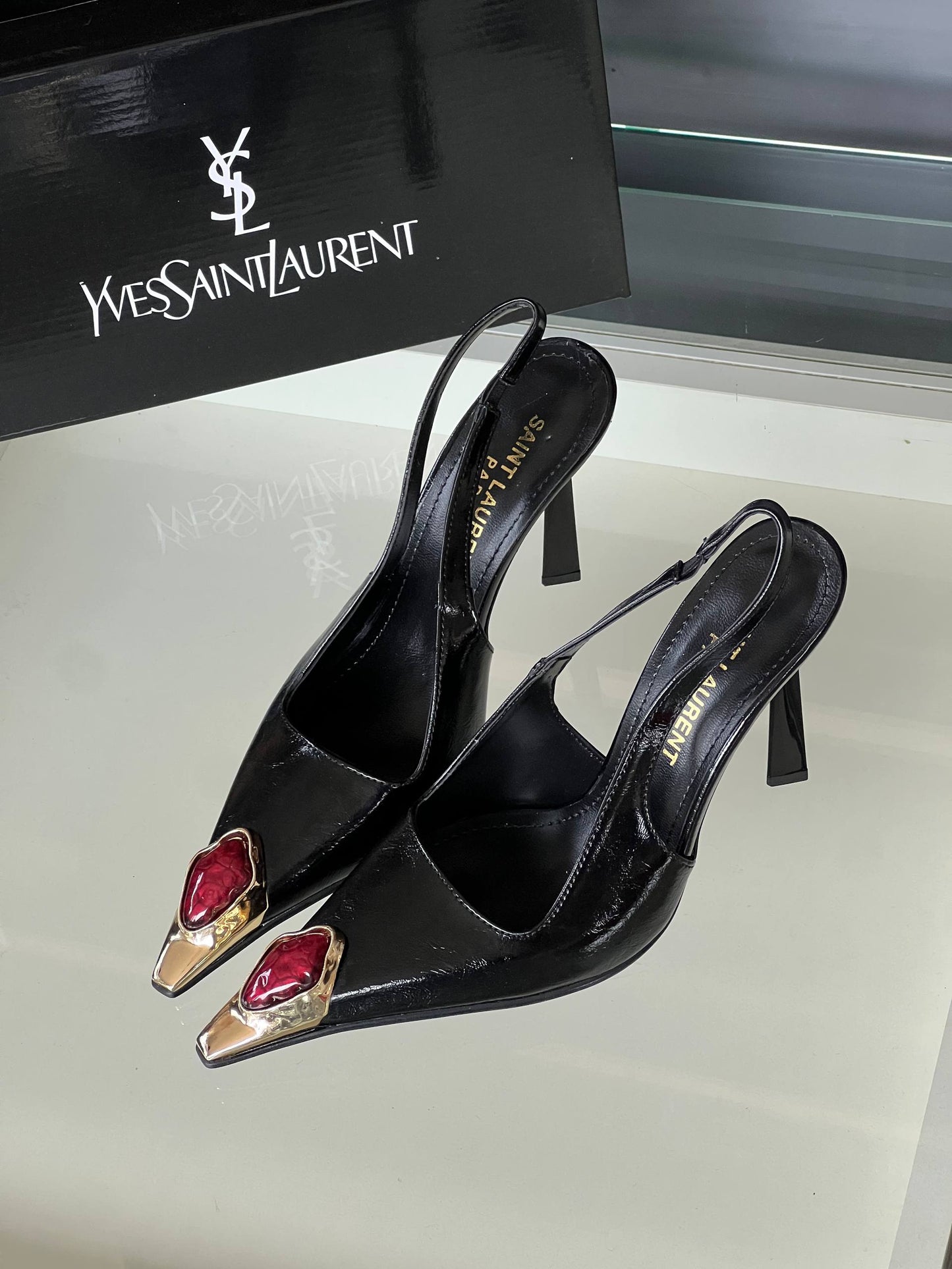 YS - Shoes