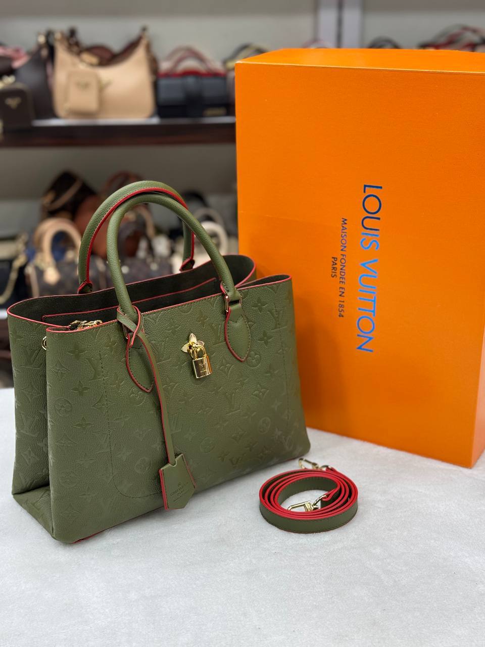 L - Flower Tote Bag