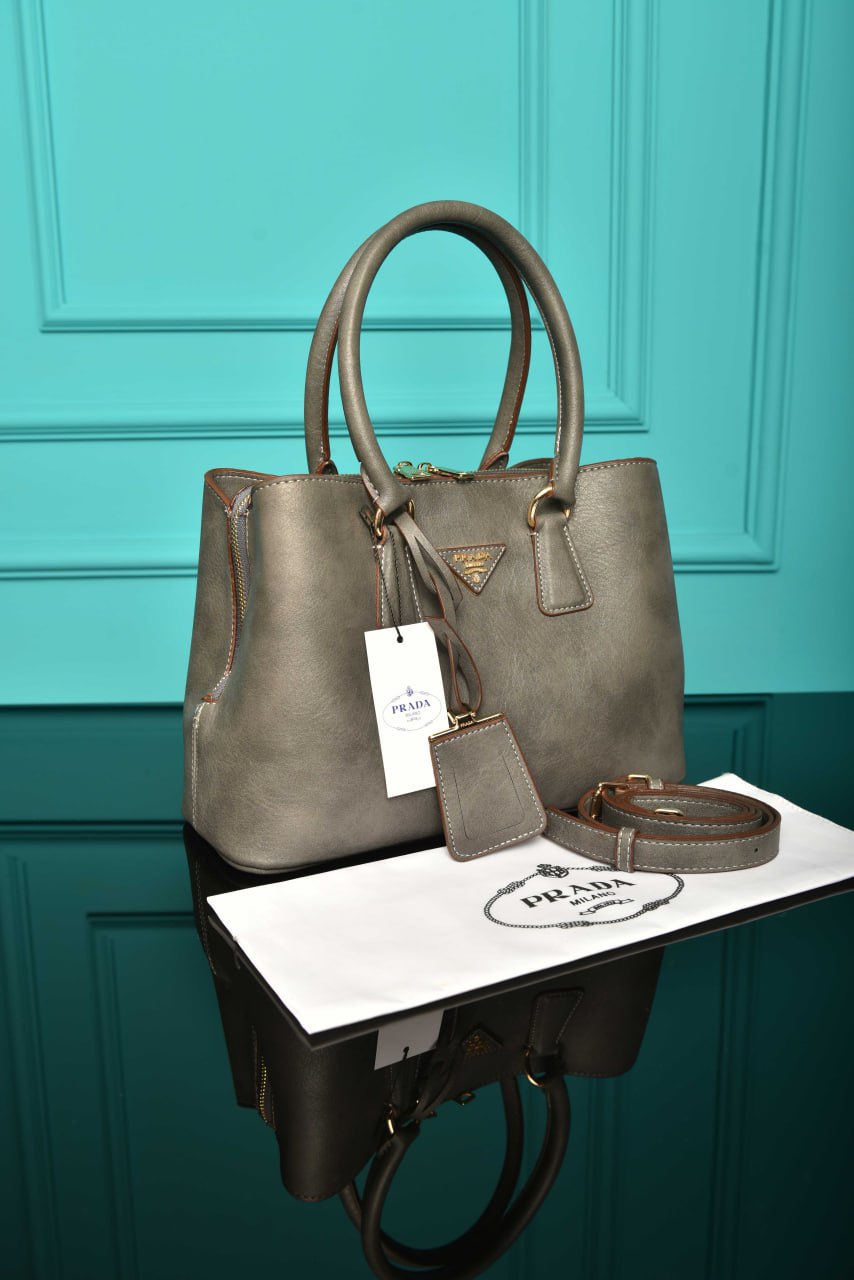 PR - Galleria Medium Saffiano