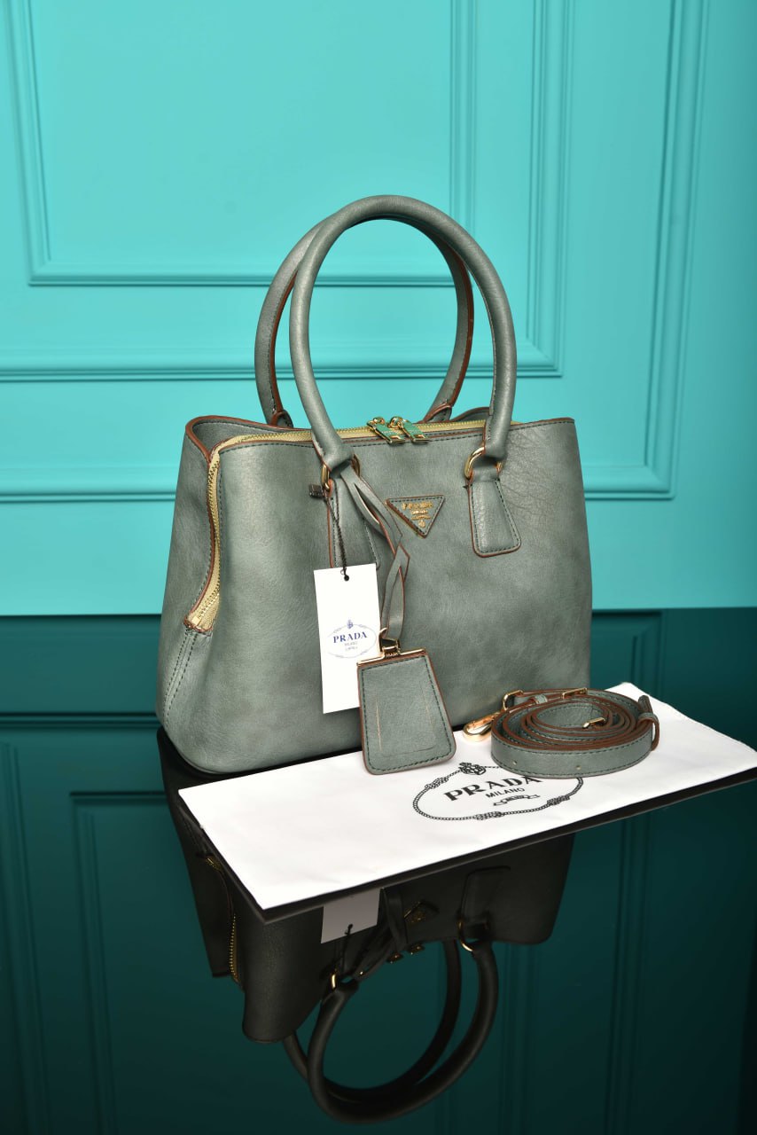 PR - Galleria Medium Saffiano