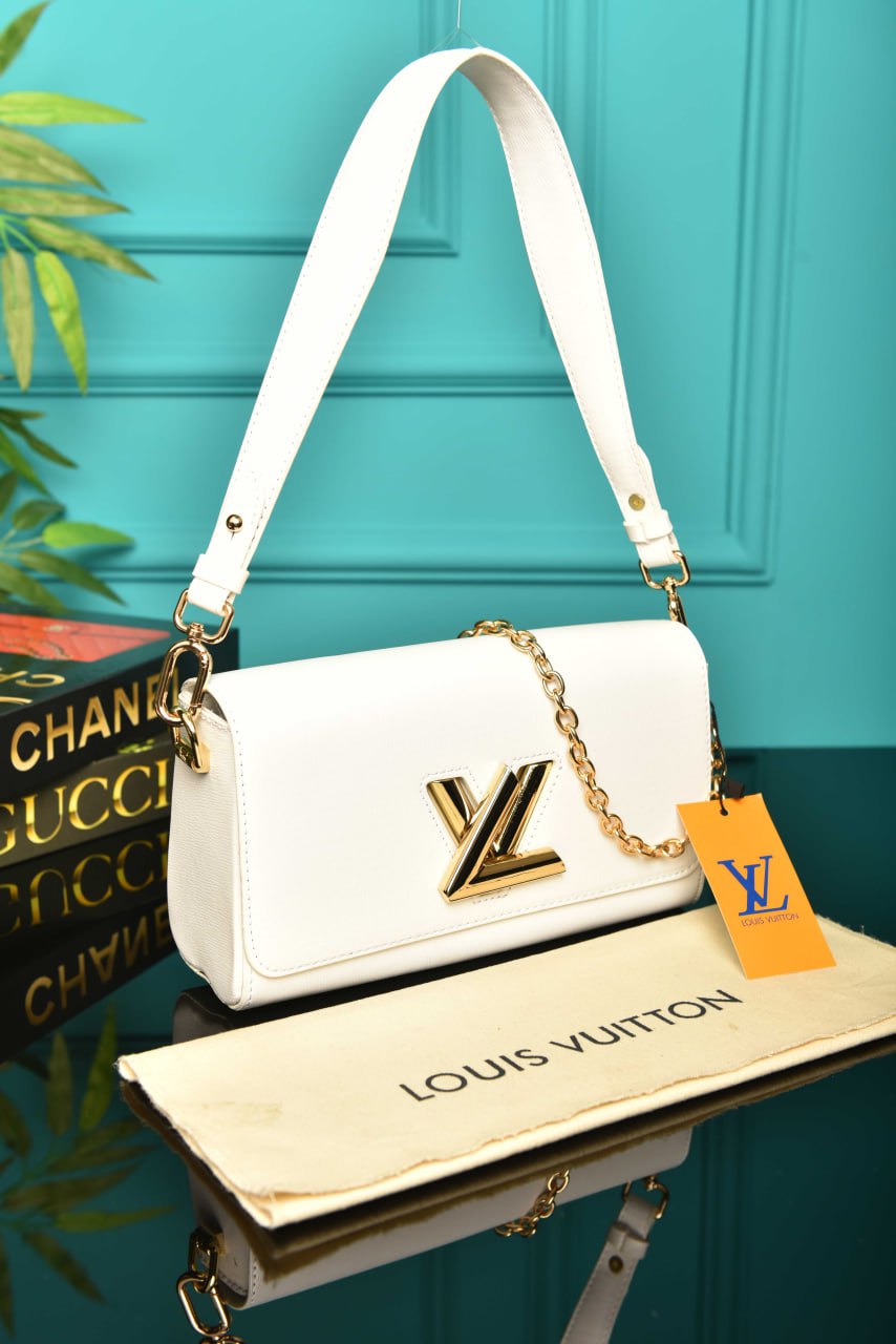 L - Twist West Bag