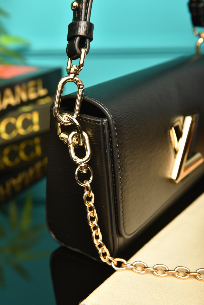 L - Twist West Bag