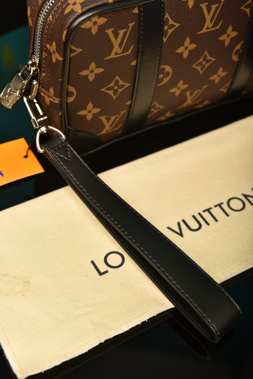 L - Pochette Kasai