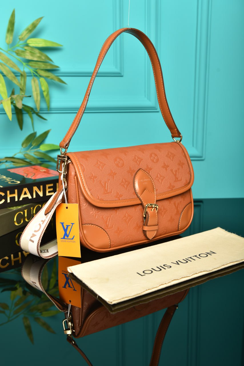 L - Diane Bag