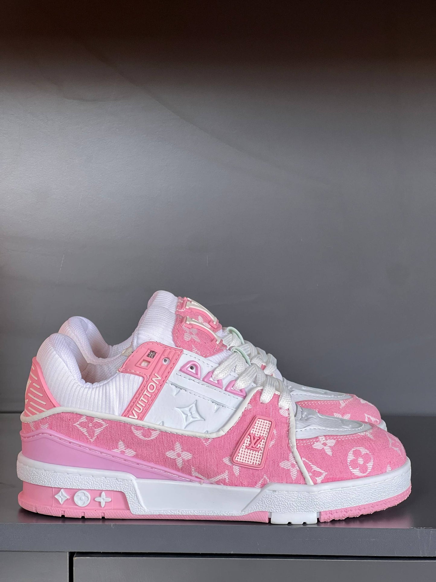 L - Shoes