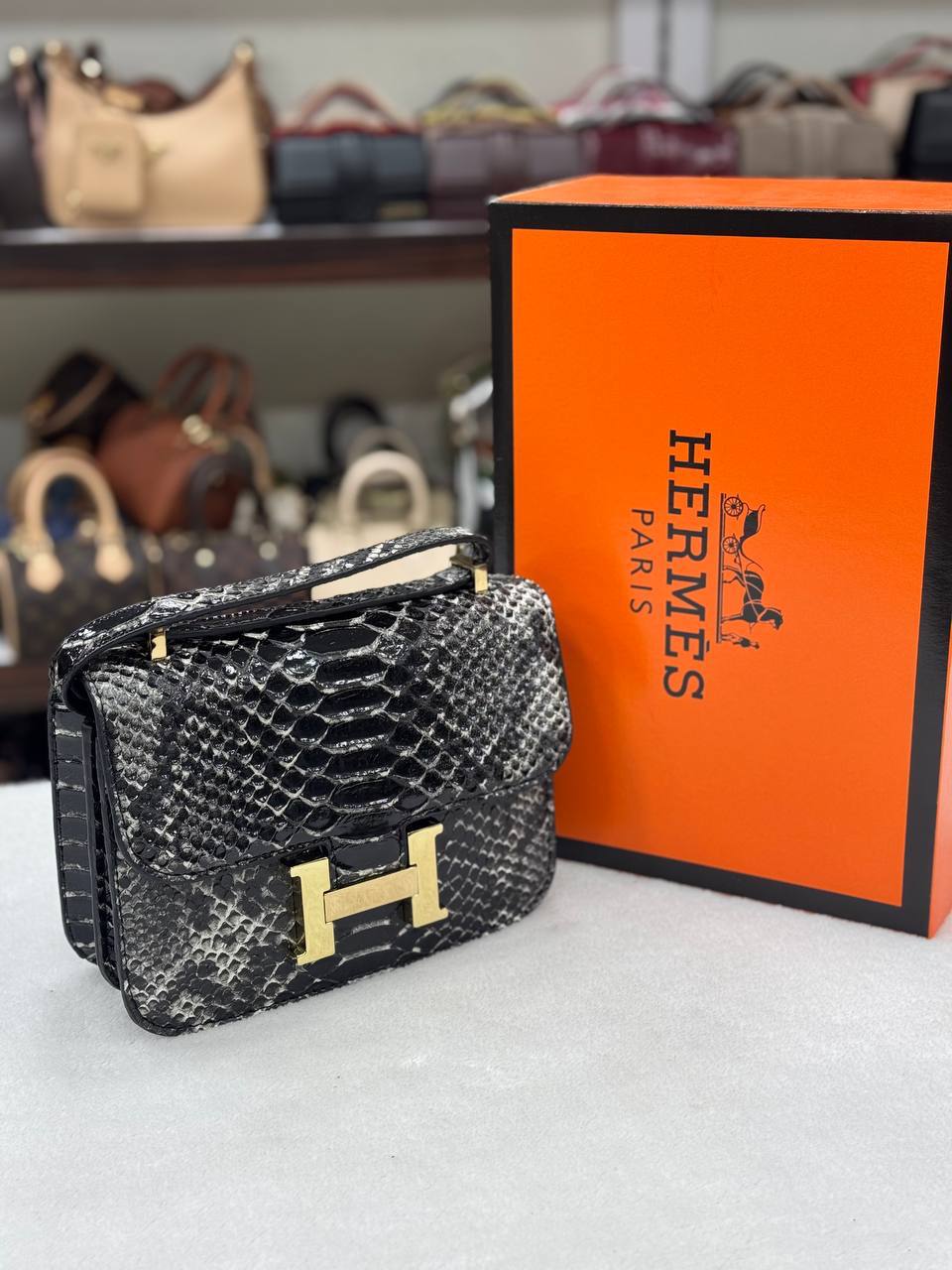 HM -Constance Bag