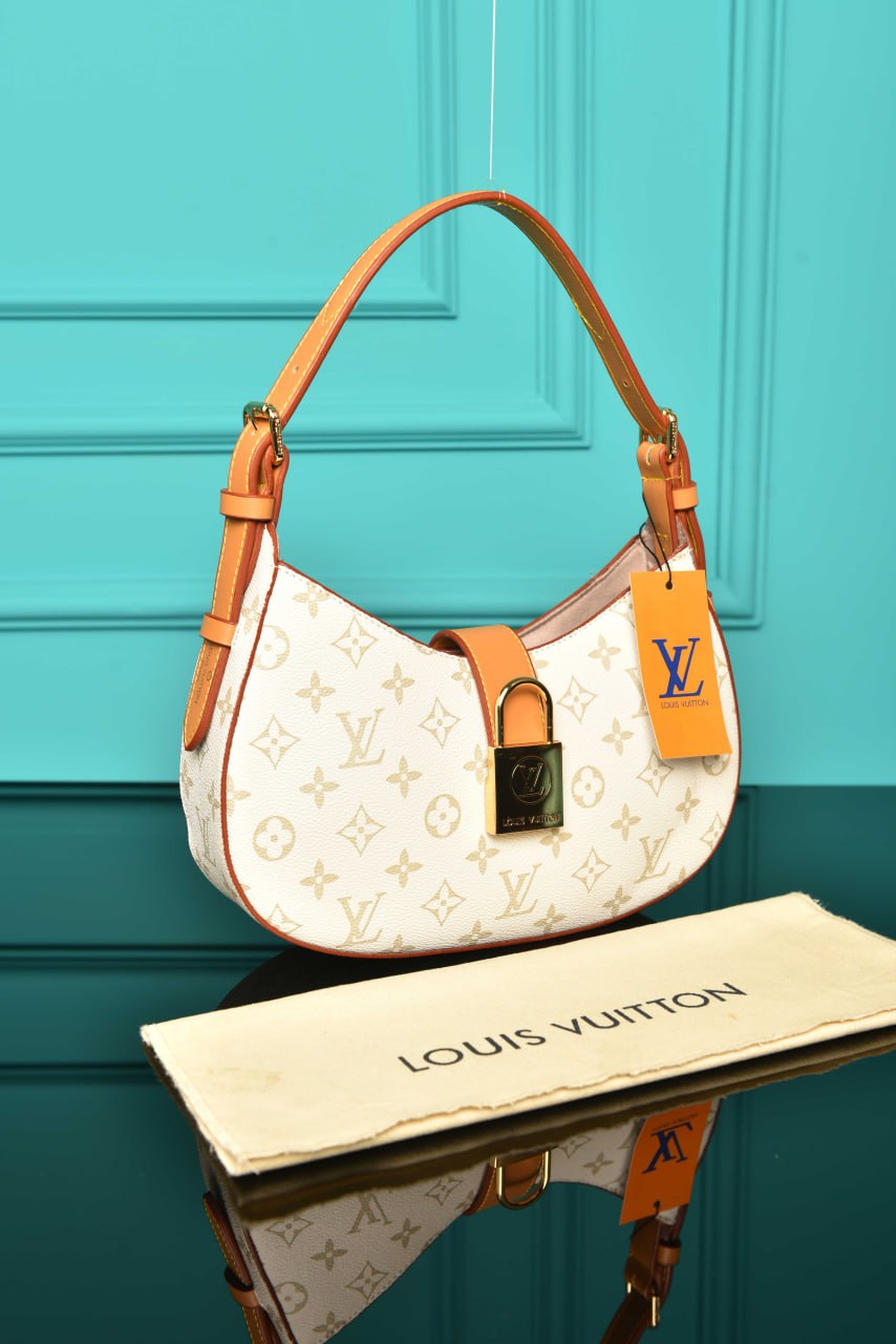 L - Low Key Shoulder Bag