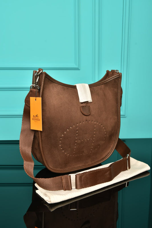 HM - Evelyne Crossbody Bag in Suede