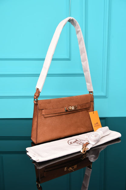 HM - Kelly Classique To Go Wallet in Suede