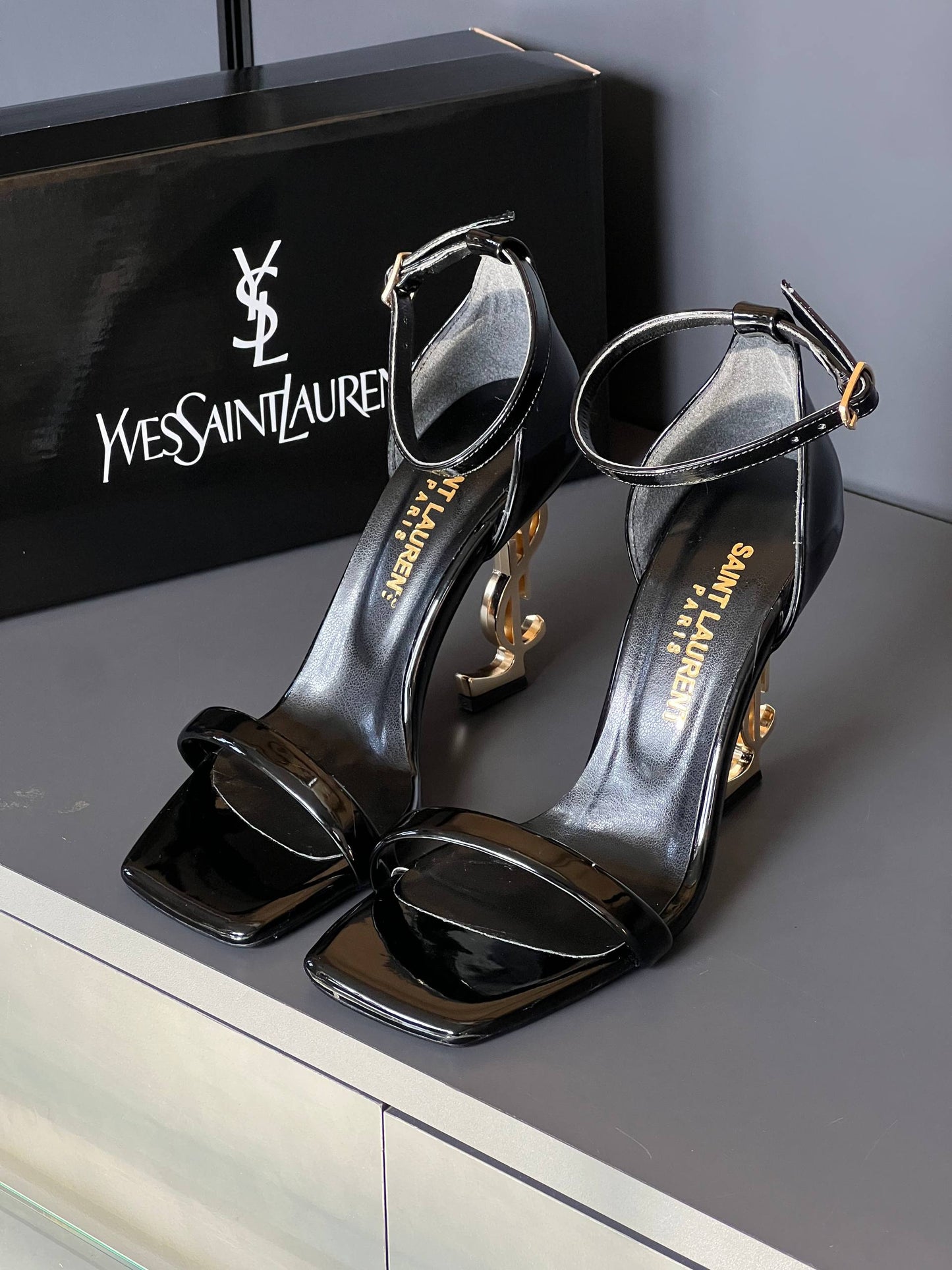 YS - Shoes