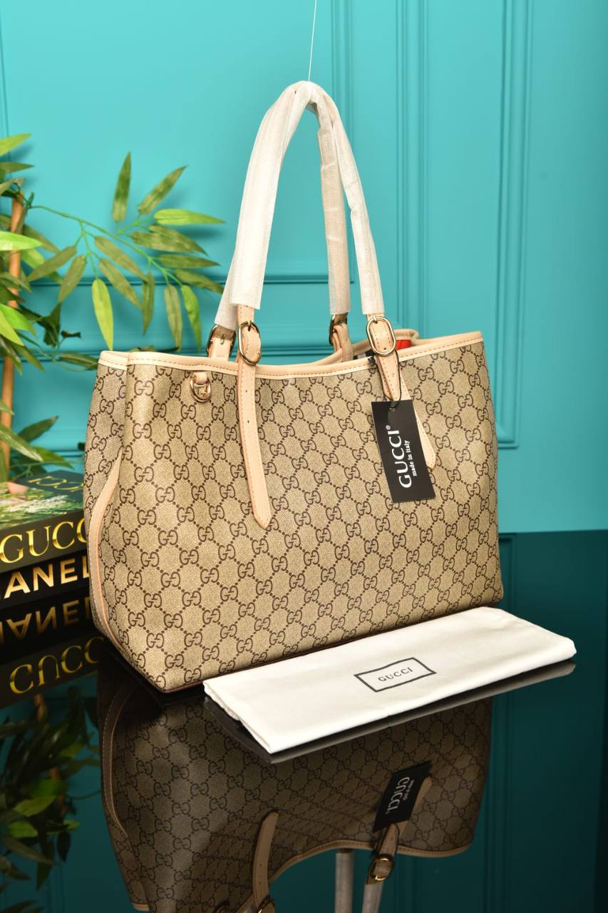 GCC - Emblem Medium Tote Bag