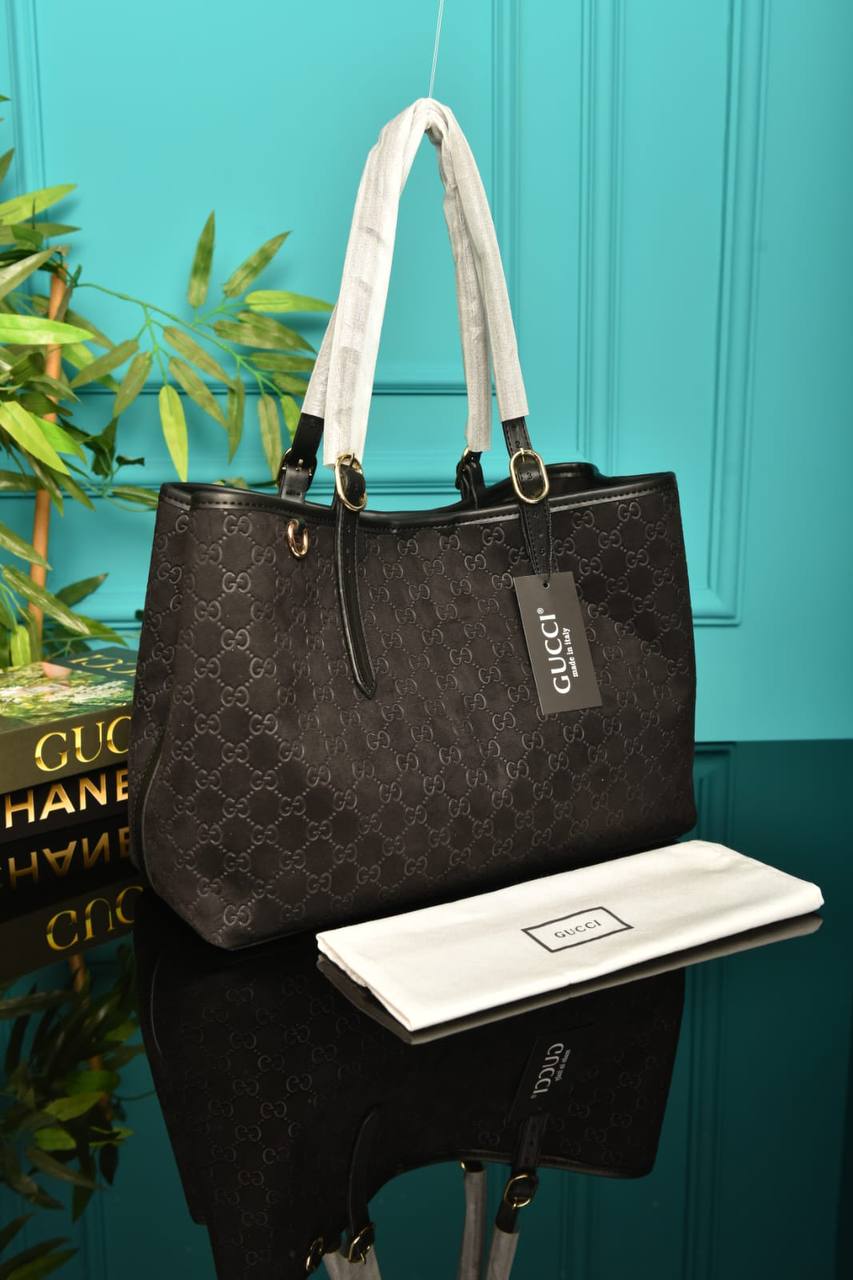 GCC - Emblem Medium Tote Bag Suede
