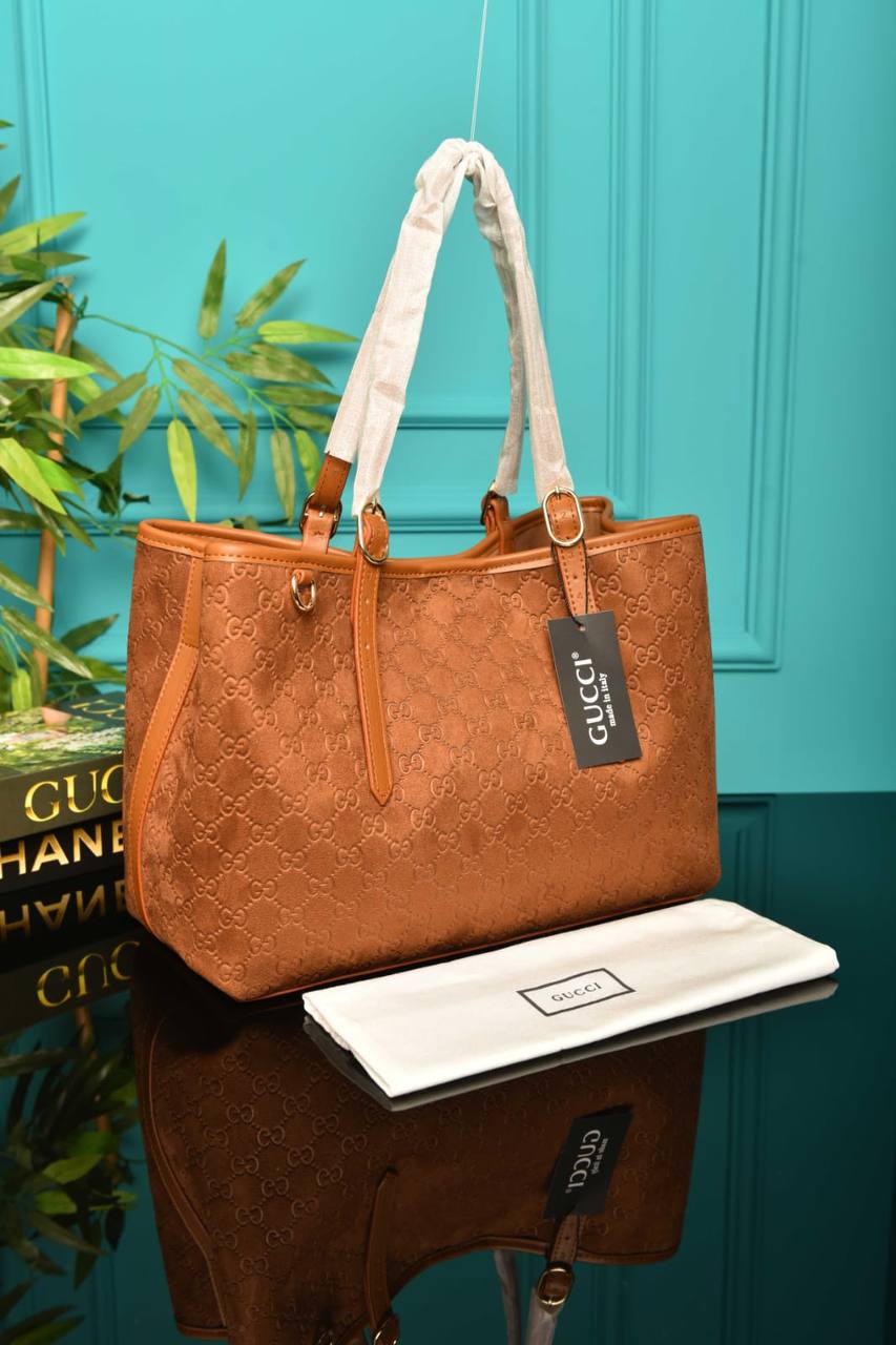 GCC - Emblem Medium Tote Bag Suede