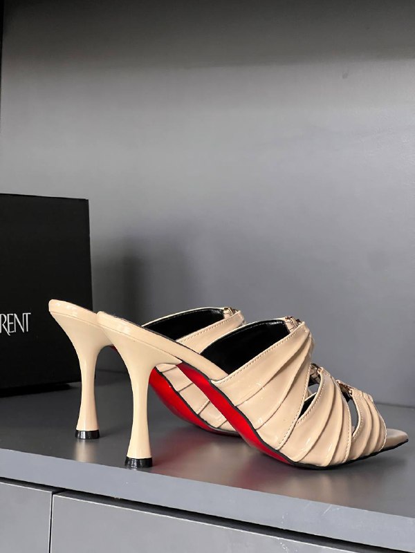 YS - Shoes
