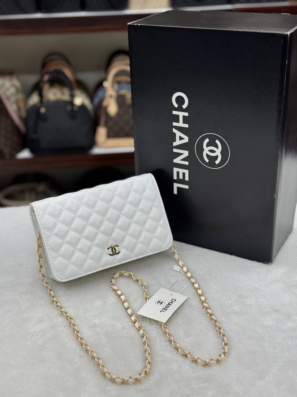 C-H - Classic Wallet On Chain
