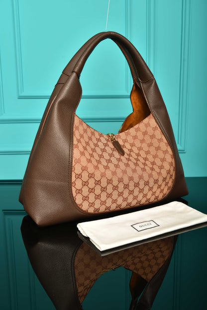 GCC - Softbit Maxi Shoulder Bag