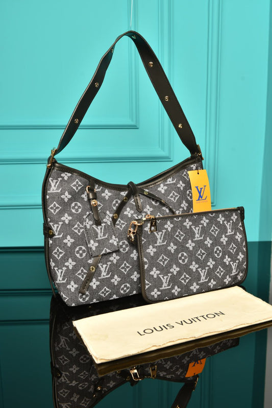 L - Carryall PM Bag in Denim