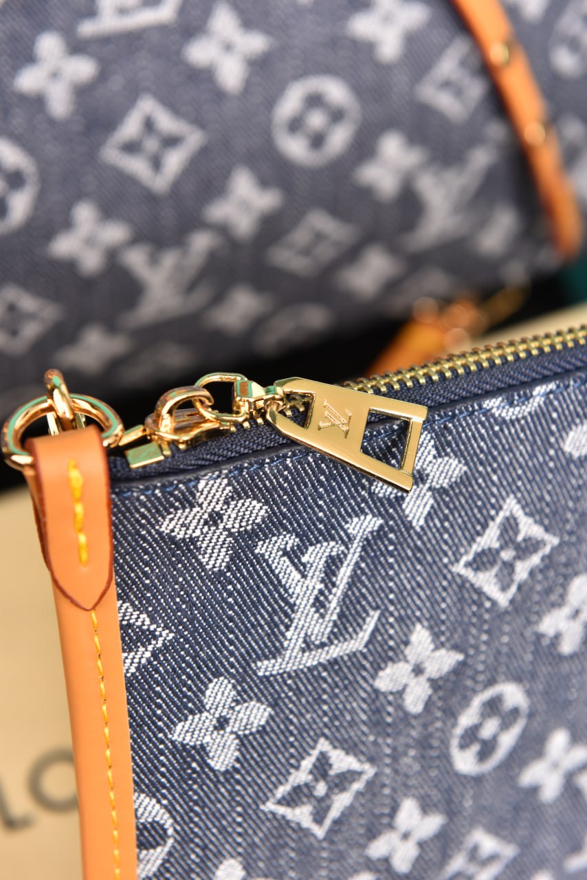 L - Carryall PM Bag in Denim