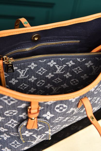 L - Carryall PM Bag in Denim
