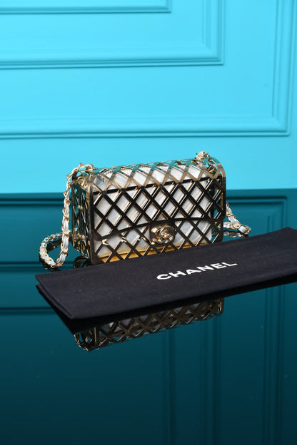 C-H - Mini Cage Flap with Pouch
