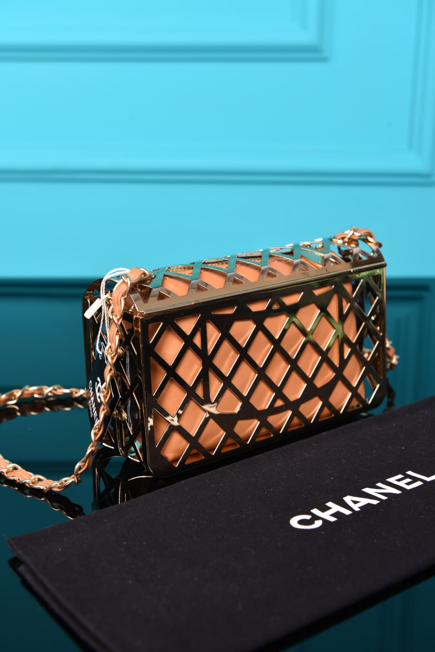 C-H - Mini Cage Flap with Pouch
