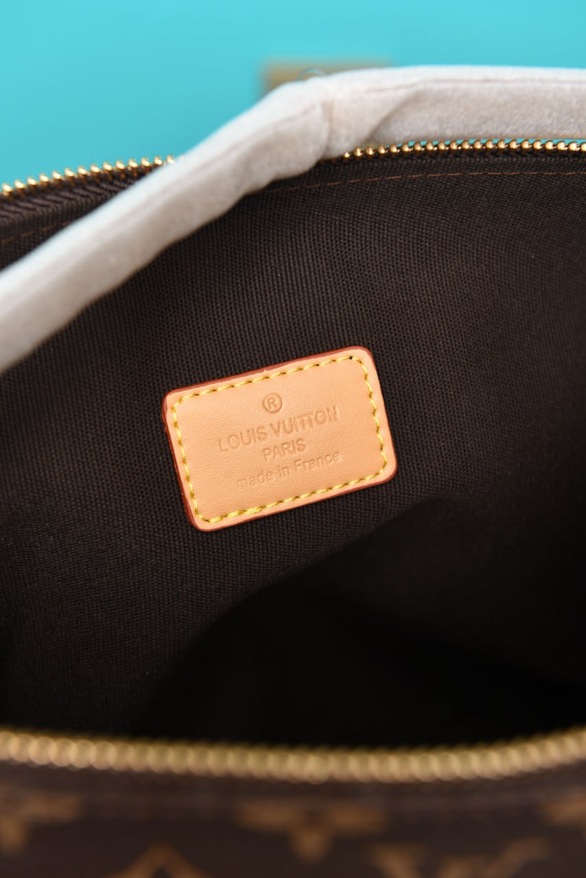 L - Multipass Bag