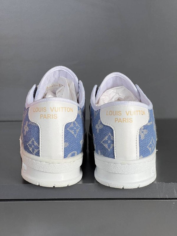 L - Shoes