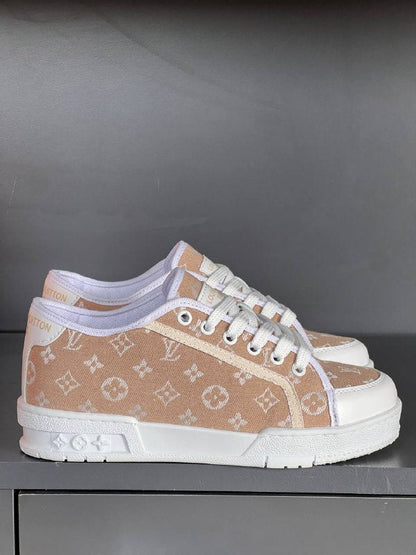 L - Shoes