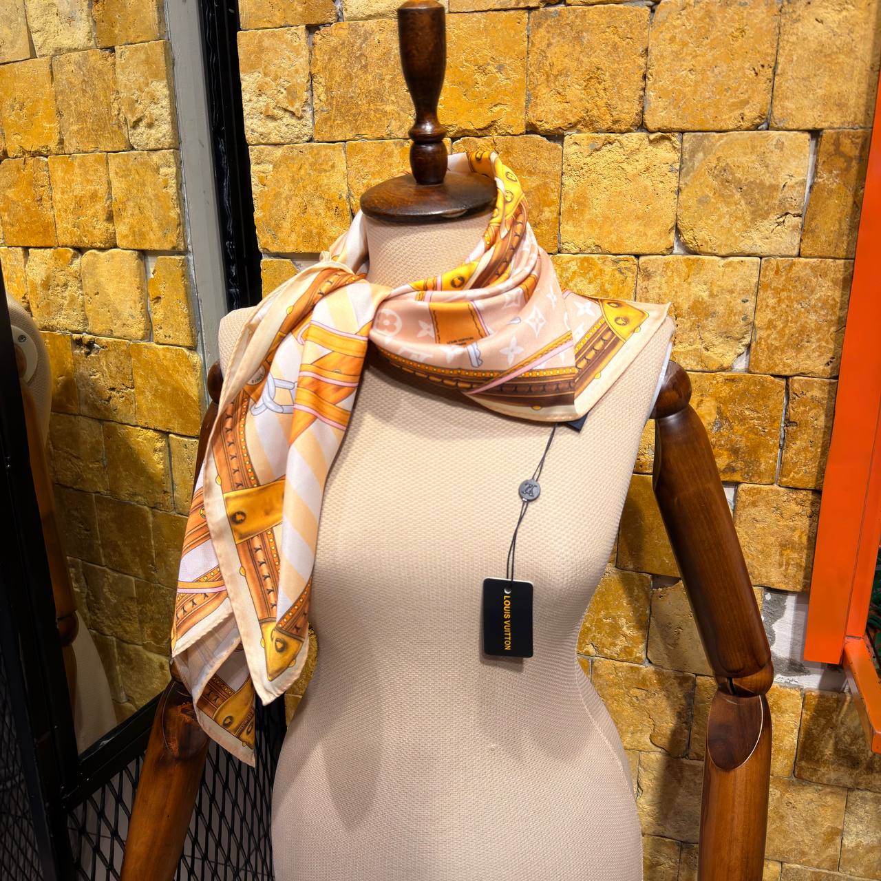 L - Silk Shawl