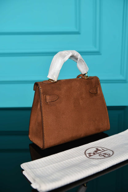 HM - Kelly 22 Bag in Suede