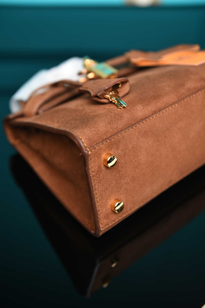 HM - Kelly 22 Bag in Suede
