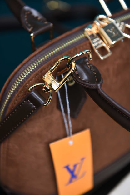 L - Alma BB Bag in Suede