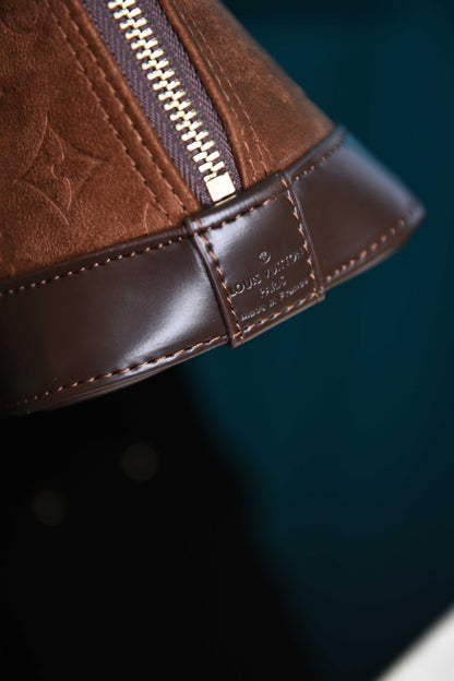 L - Alma BB Bag in Suede