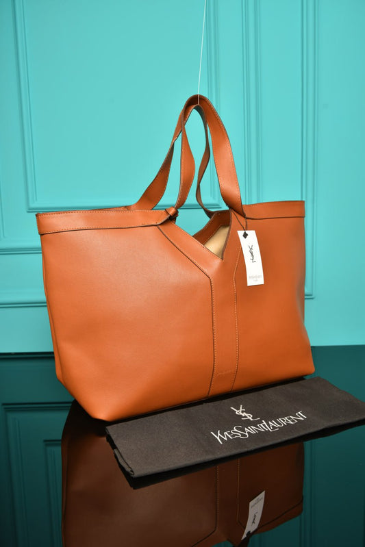 YS - Y Tote in Leather Bag