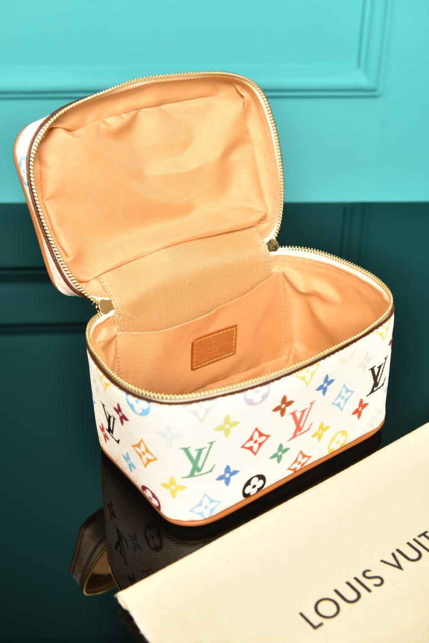 L - Nice Mini Toiletry
