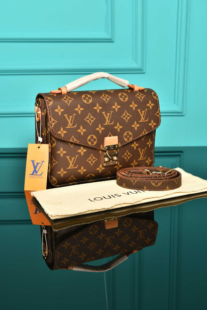 L - Metis Pochette