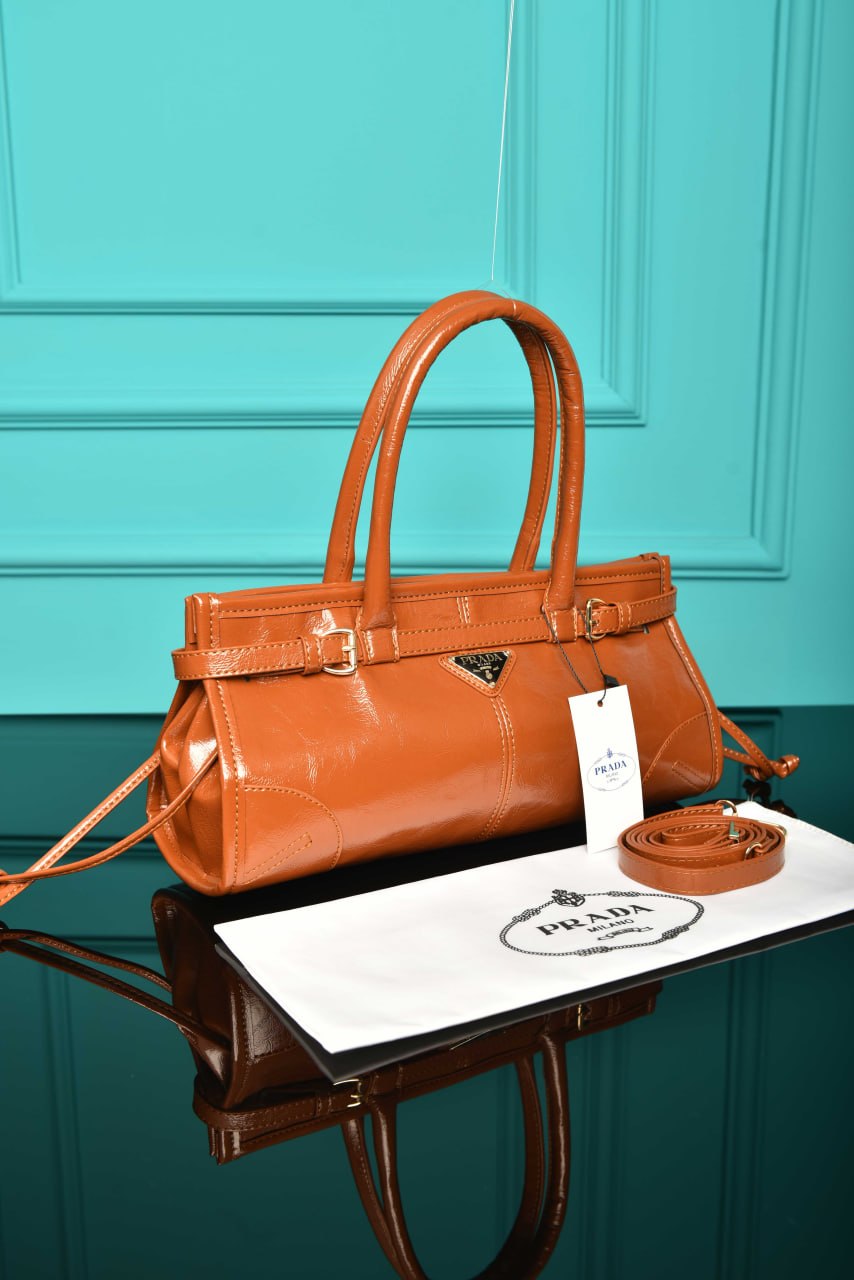PR - Bonnie Medium Leather Bag