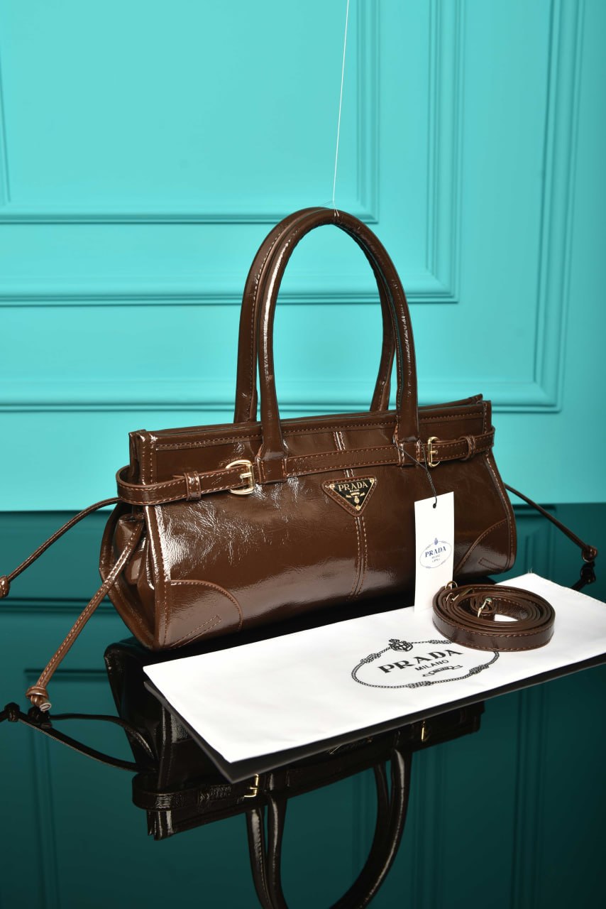 PR - Bonnie Medium Leather Bag