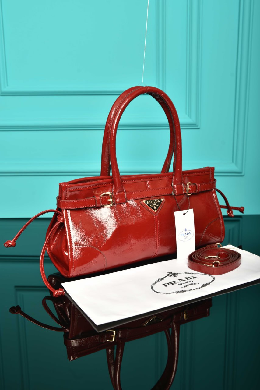 PR - Bonnie Medium Leather Bag
