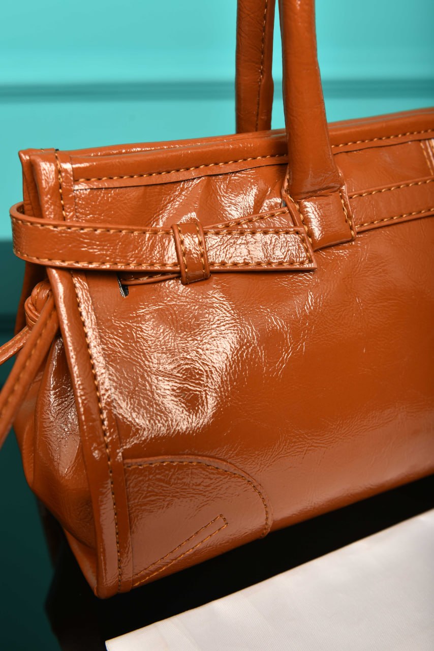 PR - Bonnie Medium Leather Bag