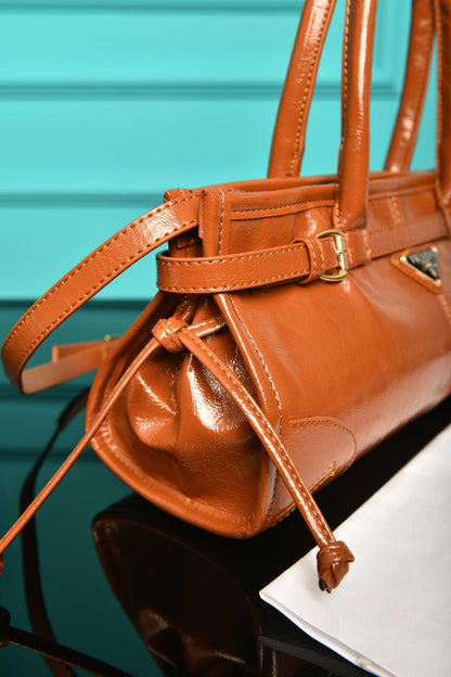 PR - Bonnie Medium Leather Bag