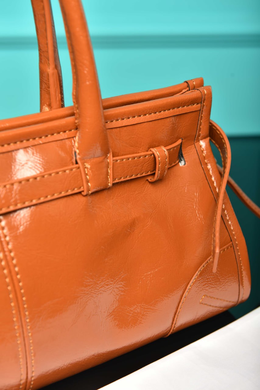 PR - Bonnie Medium Leather Bag