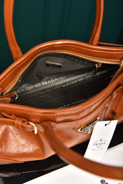 PR - Bonnie Medium Leather Bag