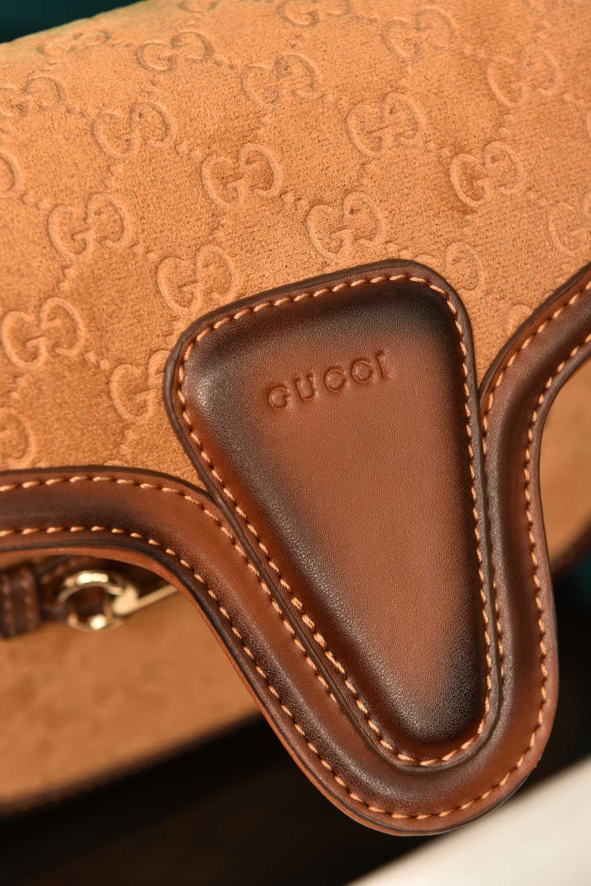 GCC - Horsebit Shoulder Bag in Leather
