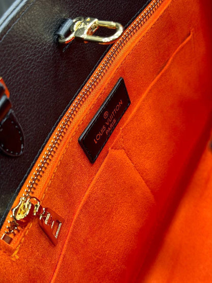L - On the Go Bag